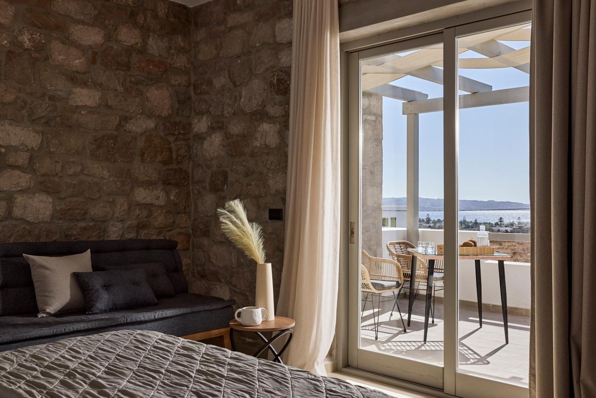 Kedros Milos Suites Adamantas  Pokój zdjęcie